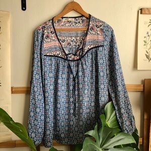 NWT Jolt M Pale Blue Blouse